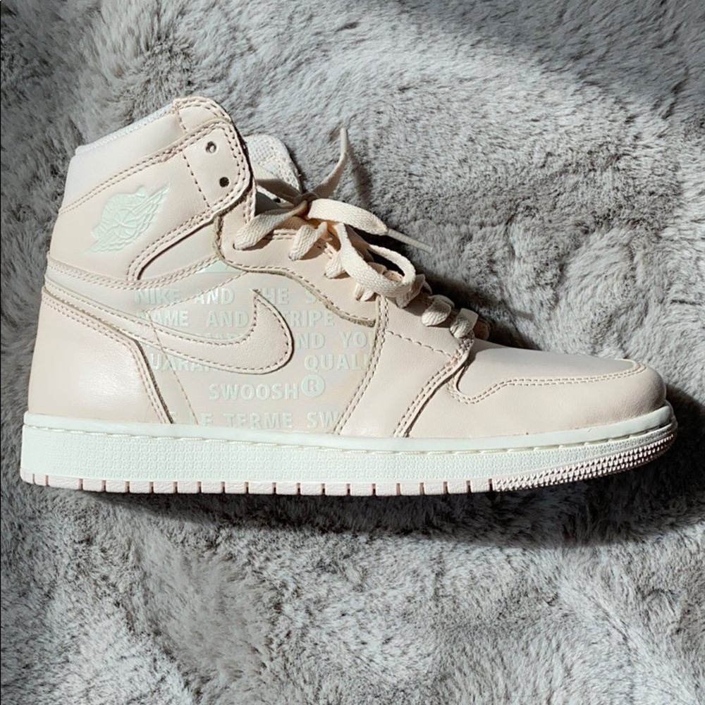 SOLD - Air Jordan 1 Retro High OG Deadstock